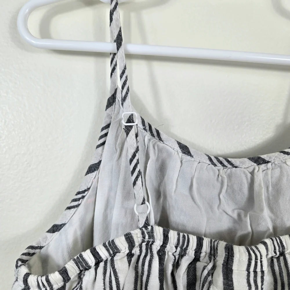 Cat & Jack Girl White Gray Striped Sleeveless Embroidered Tiered Sundress Medium